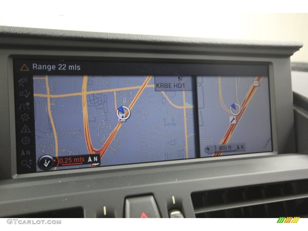 2011 BMW Z4 sDrive35is Roadster Navigation Photos
