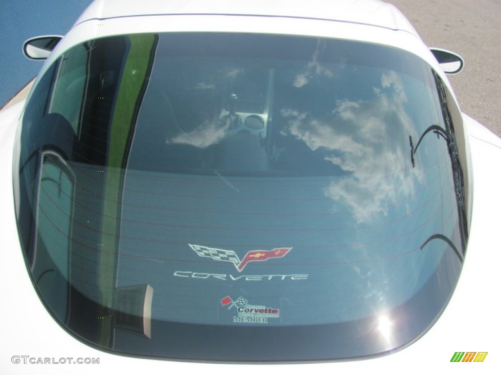 2005 Corvette Coupe - Arctic White / Ebony photo #9