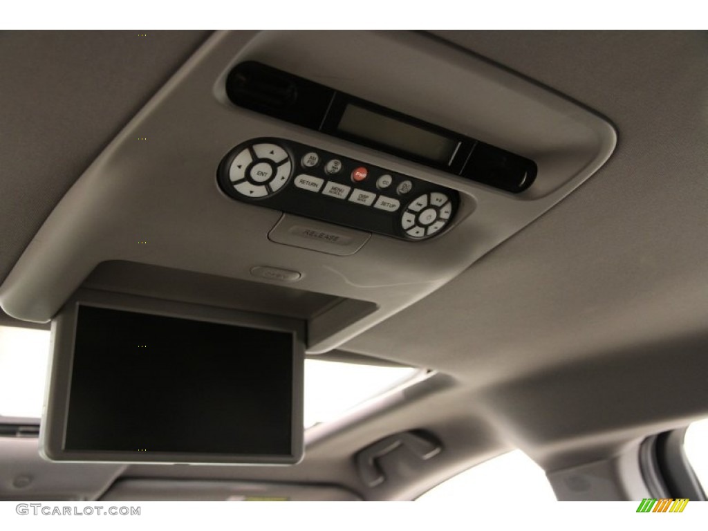 2009 Honda Odyssey EX-L Entertainment System Photos