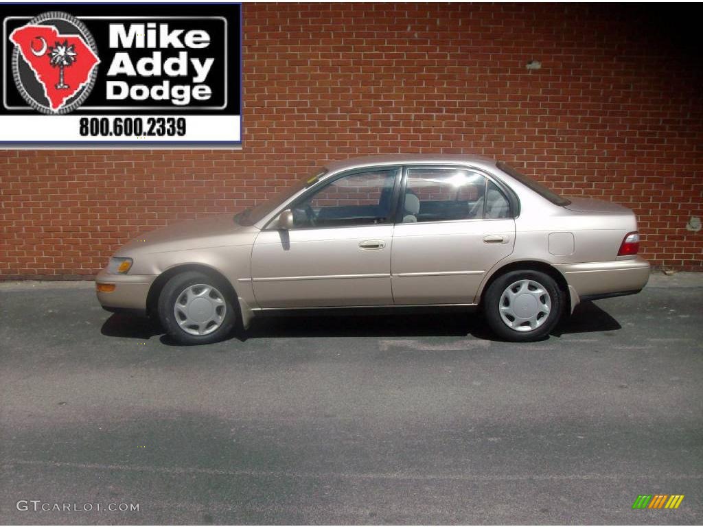 1997 Corolla DX - Cashmere Beige Metallic / Beige photo #1