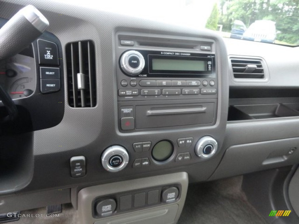 2007 Ridgeline RTS - Aberdeen Green Metallic / Black photo #5