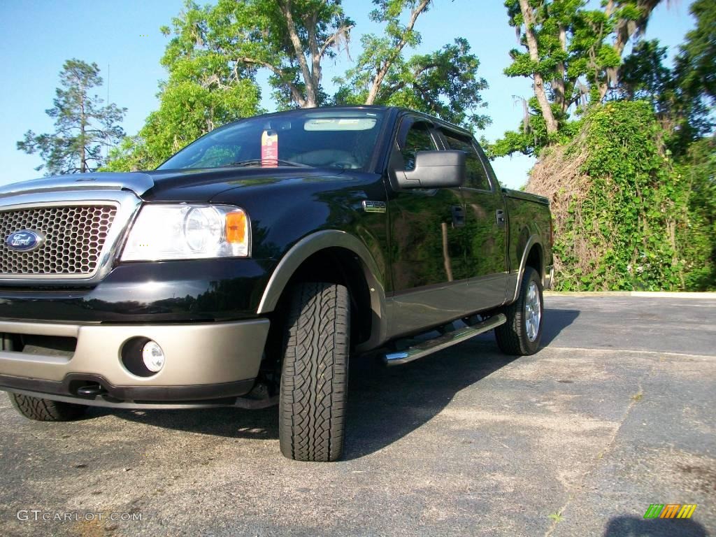 2006 F150 Lariat SuperCrew 4x4 - Black / Black/Medium Flint photo #7