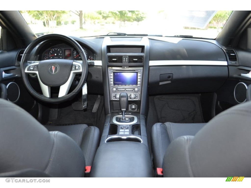 2009 Pontiac G8 GT Onyx Dashboard Photo #82677053