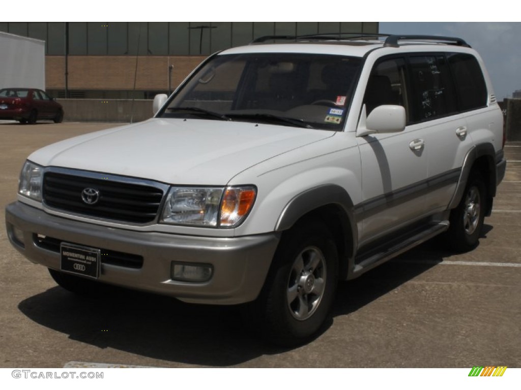 2002 Land Cruiser  - Natural White / Ivory photo #3