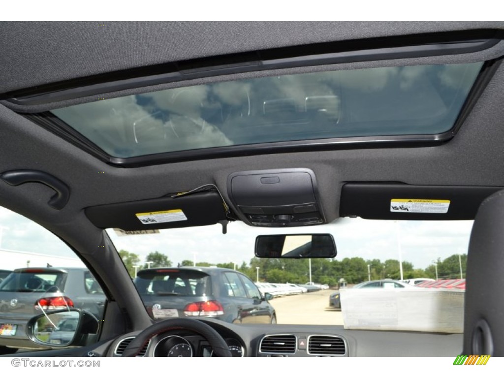 2013 Volkswagen GTI 4 Door Driver's Edition Sunroof Photo #82679386