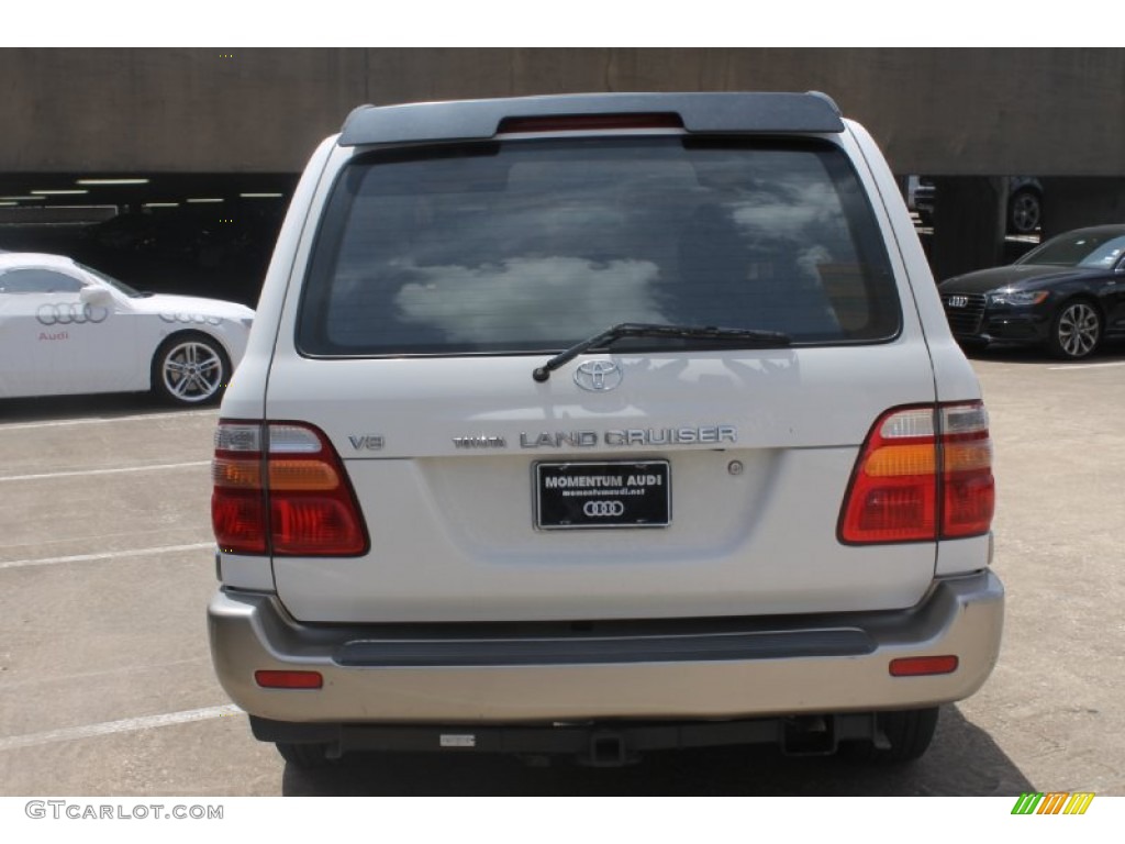 2002 Land Cruiser  - Natural White / Ivory photo #7