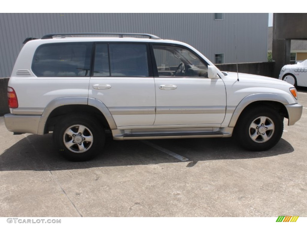 2002 Land Cruiser  - Natural White / Ivory photo #9