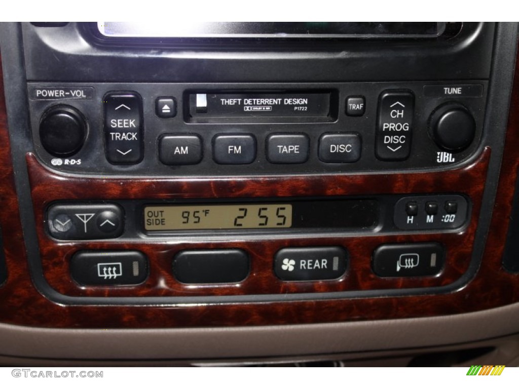 2002 Land Cruiser  - Natural White / Ivory photo #19
