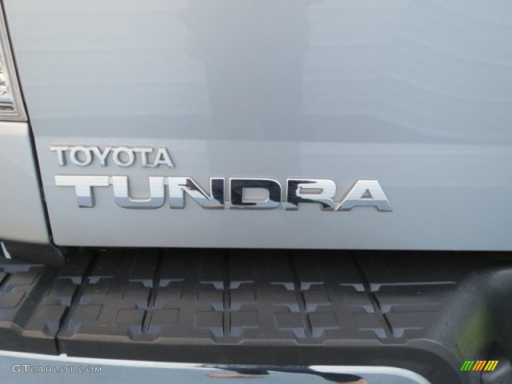 2010 Tundra Double Cab - Silver Sky Metallic / Graphite Gray photo #17