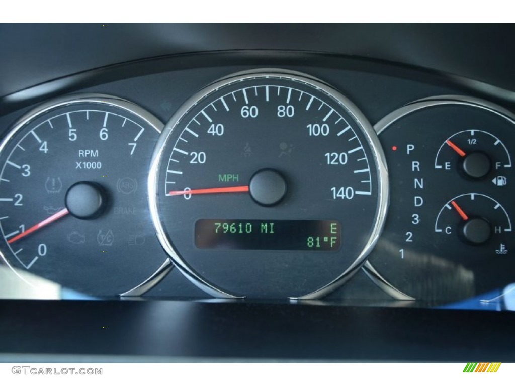 2007 Buick LaCrosse CX Gauges Photo #82680374
