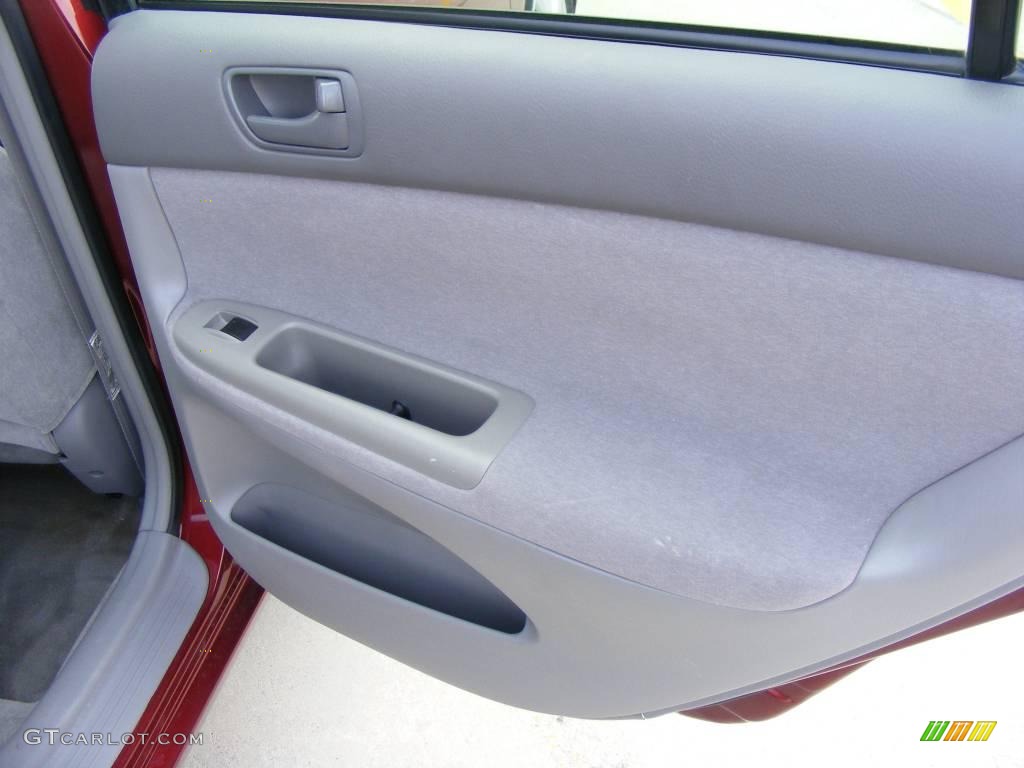2003 Camry LE - Salsa Red Pearl / Stone photo #29