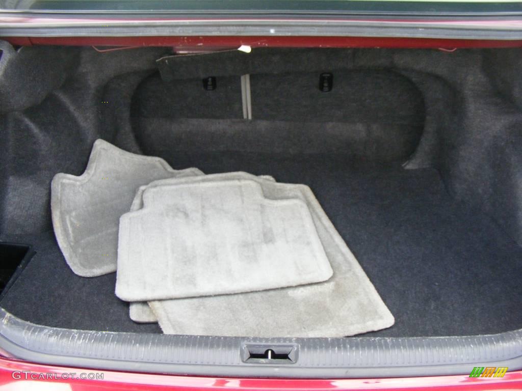 2003 Camry LE - Salsa Red Pearl / Stone photo #33