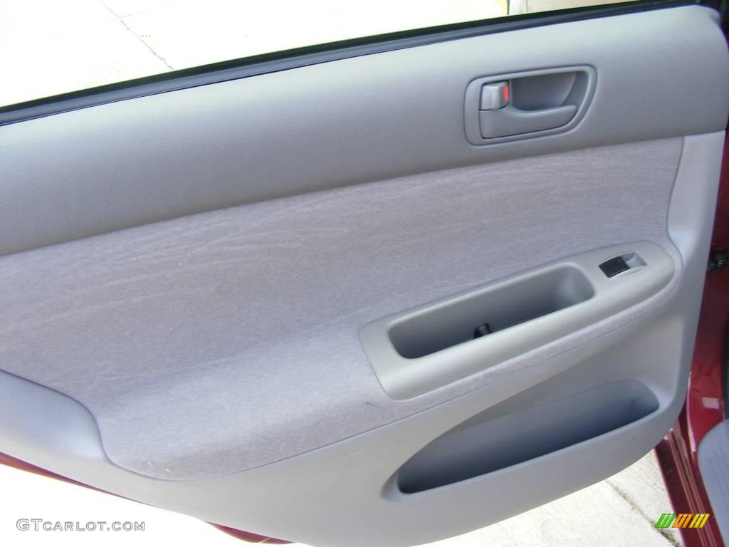 2003 Camry LE - Salsa Red Pearl / Stone photo #34