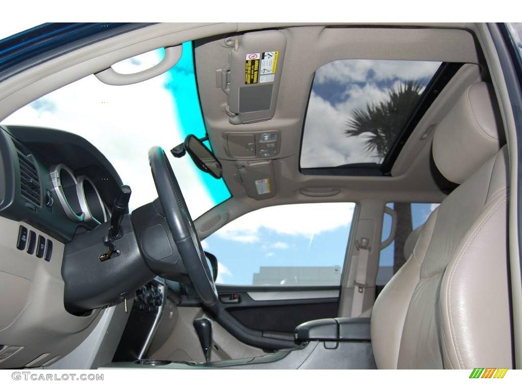 2004 4Runner SR5 - Stratosphere Mica / Taupe photo #15