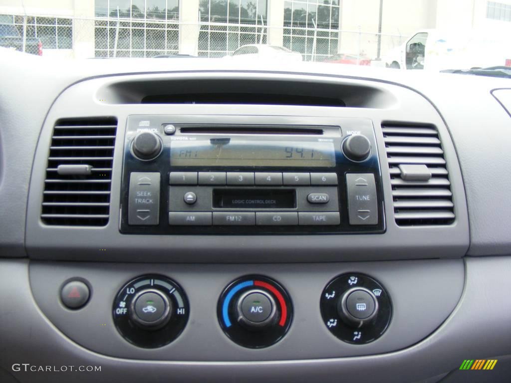 2003 Camry LE - Salsa Red Pearl / Stone photo #42