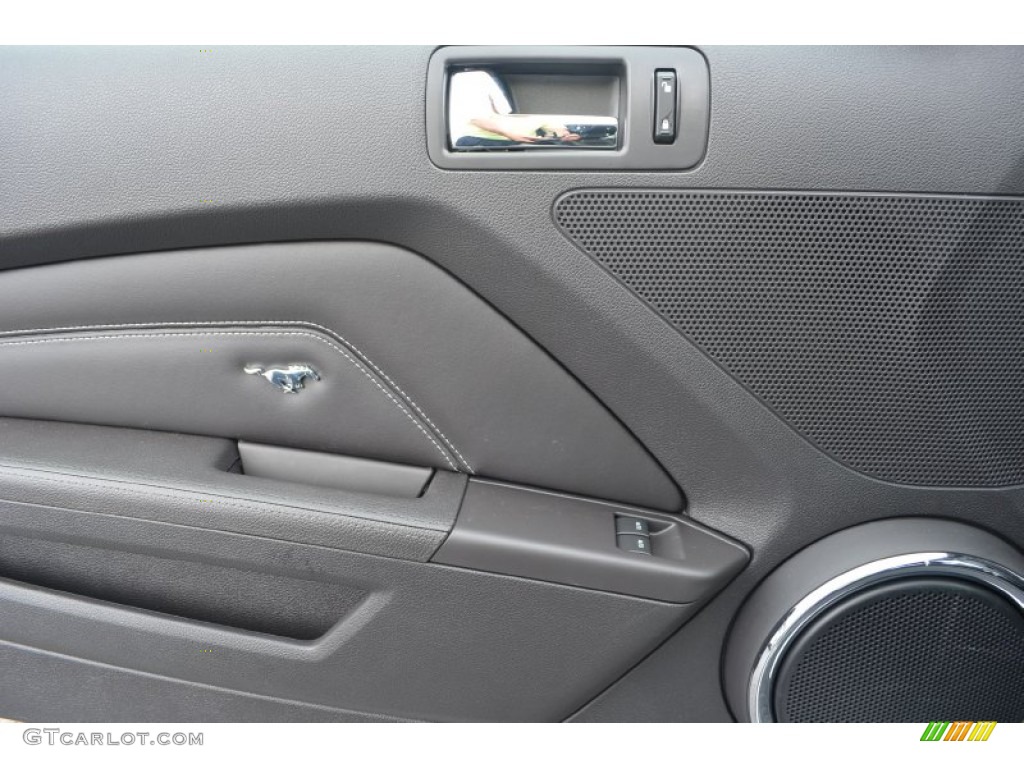2014 Ford Mustang GT/CS California Special Coupe Door Panel Photos