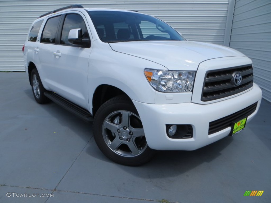 2013 Sequoia SR5 - Super White / Black photo #1