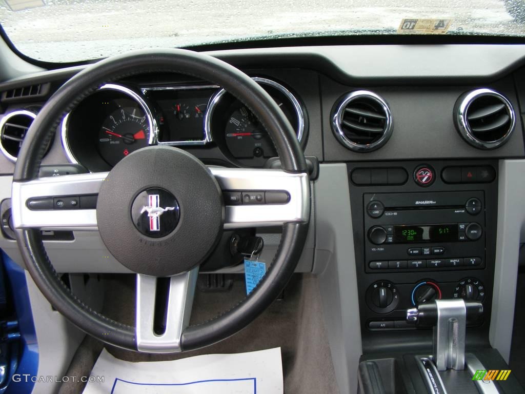 2007 Mustang V6 Deluxe Coupe - Vista Blue Metallic / Light Graphite photo #11