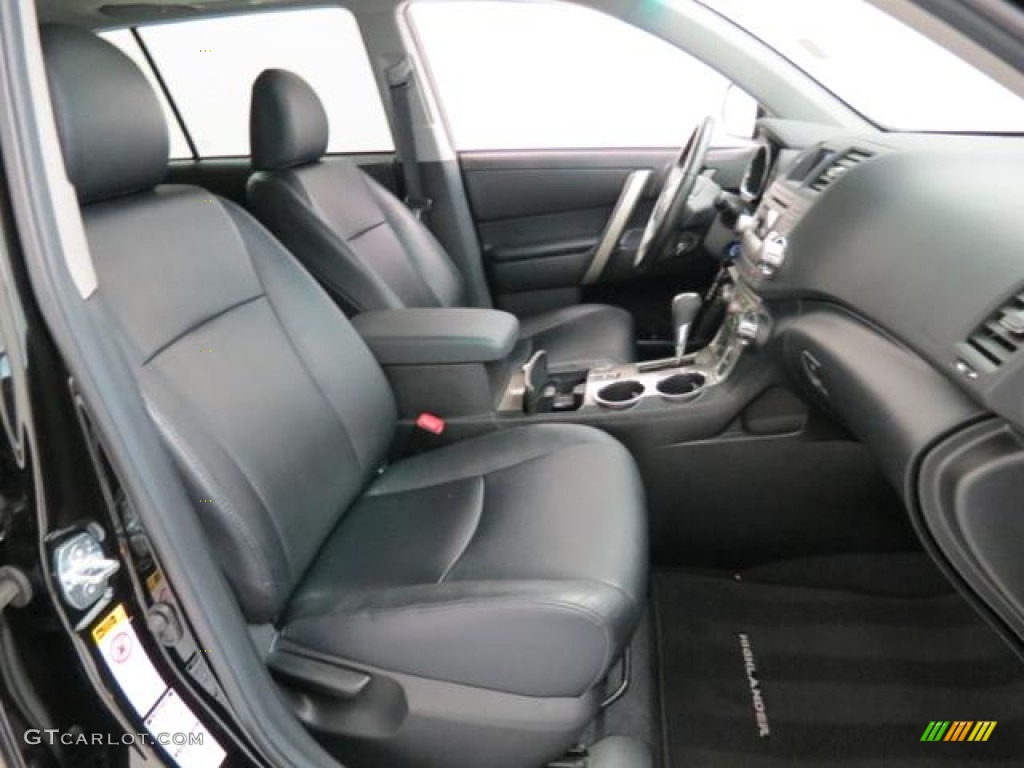 2011 Toyota Highlander SE 4WD Front Seat Photo #82694473