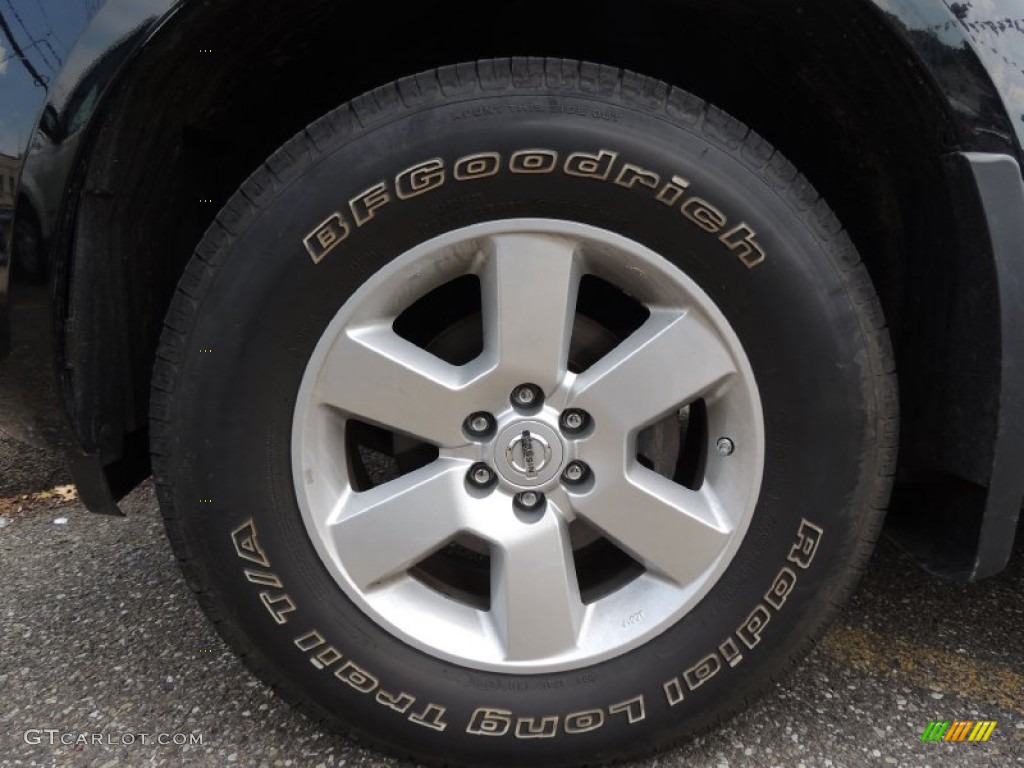 2012 Nissan Pathfinder S 4x4 Wheel Photos