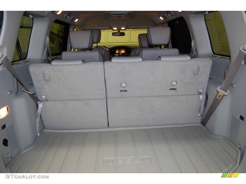 2012 Nissan Quest 3.5 LE Trunk Photos
