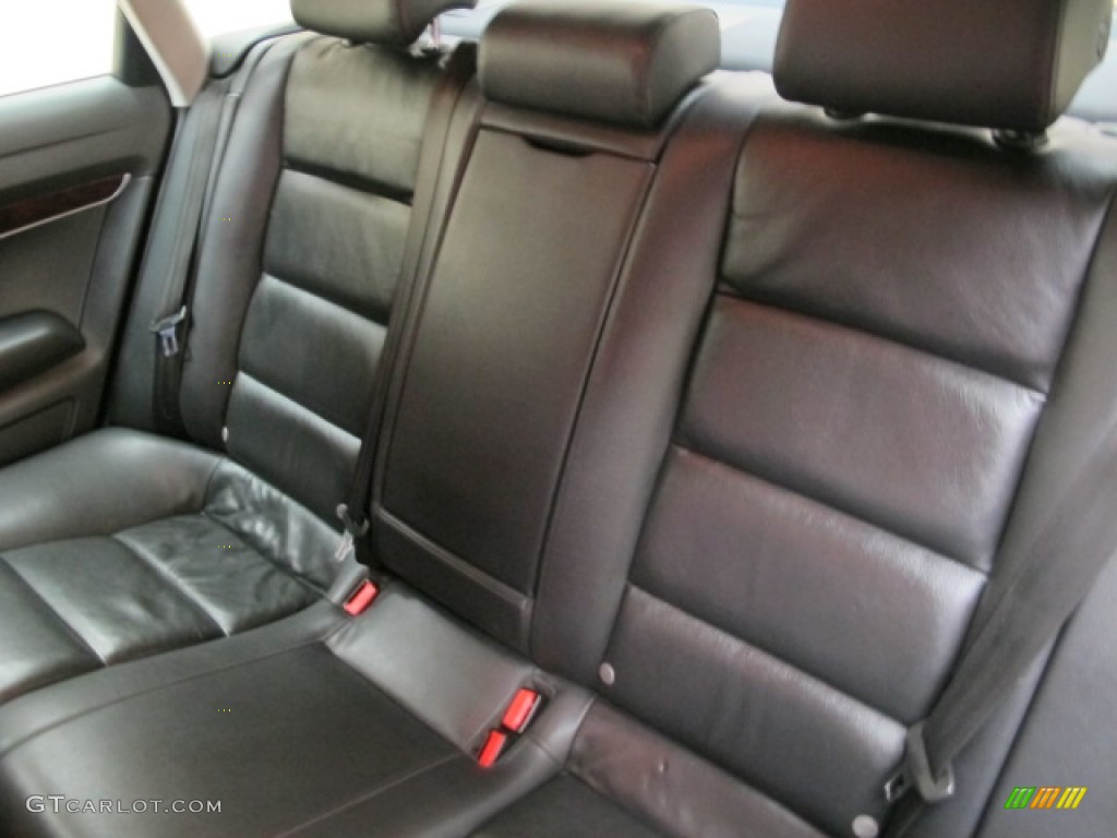 2005 Audi A6 3.2 quattro Sedan Rear Seat Photo #82695510
