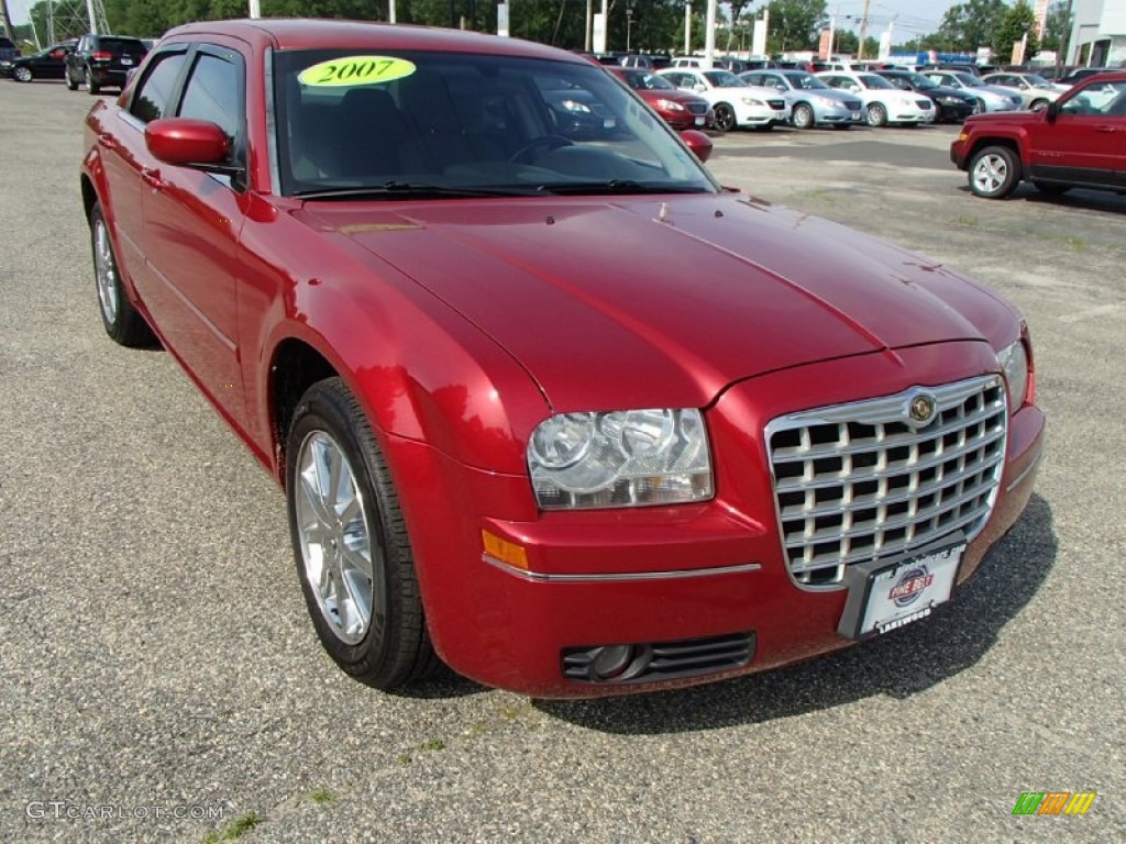 2007 300 Touring AWD - Inferno Red Crystal Pearlcoat / Dark Slate Gray/Light Slate Gray photo #5