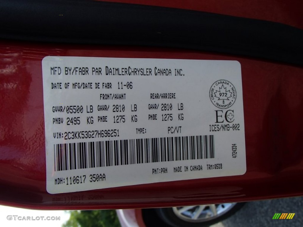 2007 300 Touring AWD - Inferno Red Crystal Pearlcoat / Dark Slate Gray/Light Slate Gray photo #12