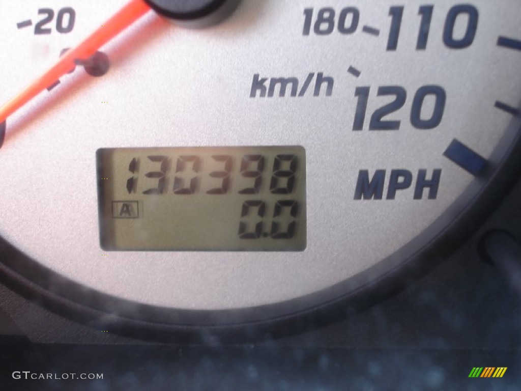 2003 Pathfinder SE 4x4 - Polished Pewter Metallic / Charcoal photo #14