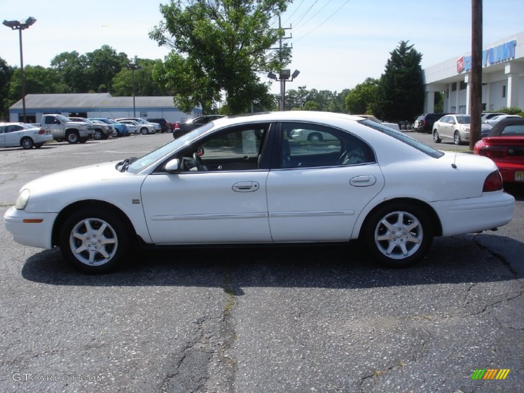 2002 Sable LS Premium Sedan - Vibrant White / Medium Graphite photo #9