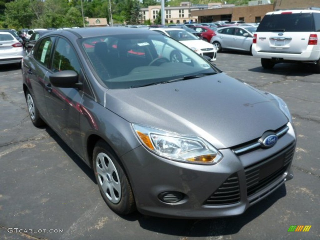 2013 Focus S Sedan - Sterling Gray / Charcoal Black photo #1