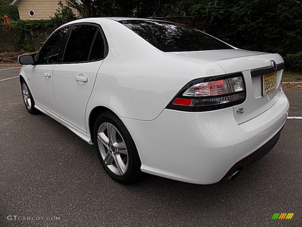 2011 9-3 Aero Sport Sedan XWD - Arctic White / Black photo #3