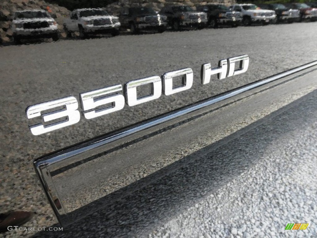 2014 GMC Sierra 3500HD SLE Crew Cab 4x4 Marks and Logos Photo #82706575