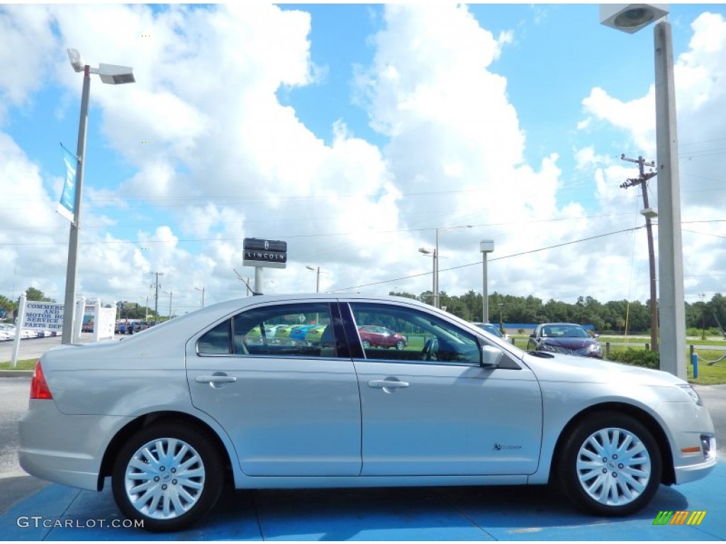 2010 Fusion Hybrid - Brilliant Silver Metallic / Medium Light Stone photo #6