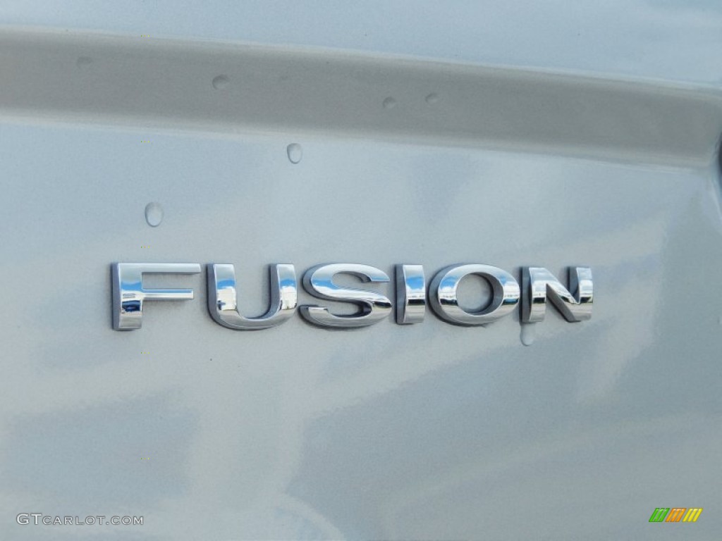 2010 Fusion Hybrid - Brilliant Silver Metallic / Medium Light Stone photo #9
