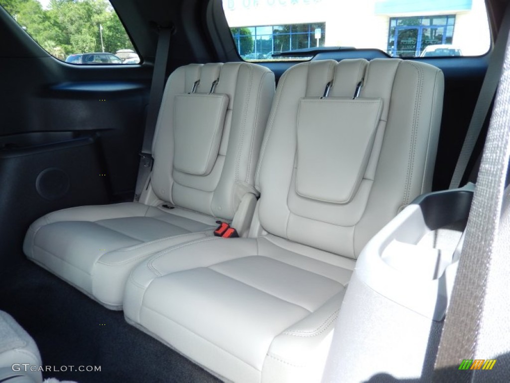 2011 Ford Explorer XLT Rear Seat Photos