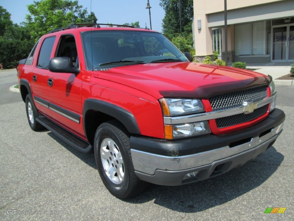 2004 Avalanche 1500 Z71 4x4 - Victory Red / Dark Charcoal photo #11