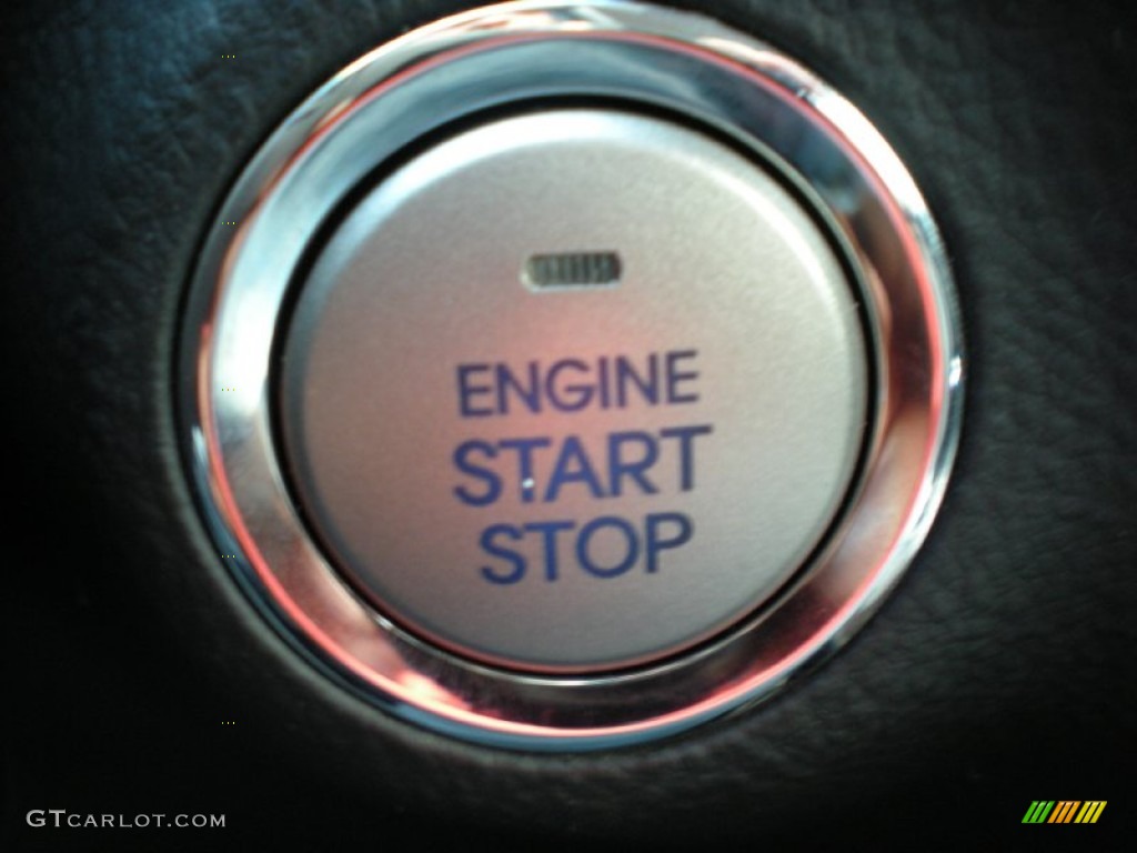 2009 Hyundai Genesis 3.8 Sedan Controls Photo #82709622