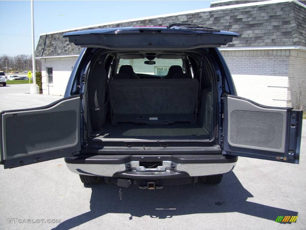 2002 Excursion XLT 4x4 - True Blue Metallic / Medium Flint photo #5