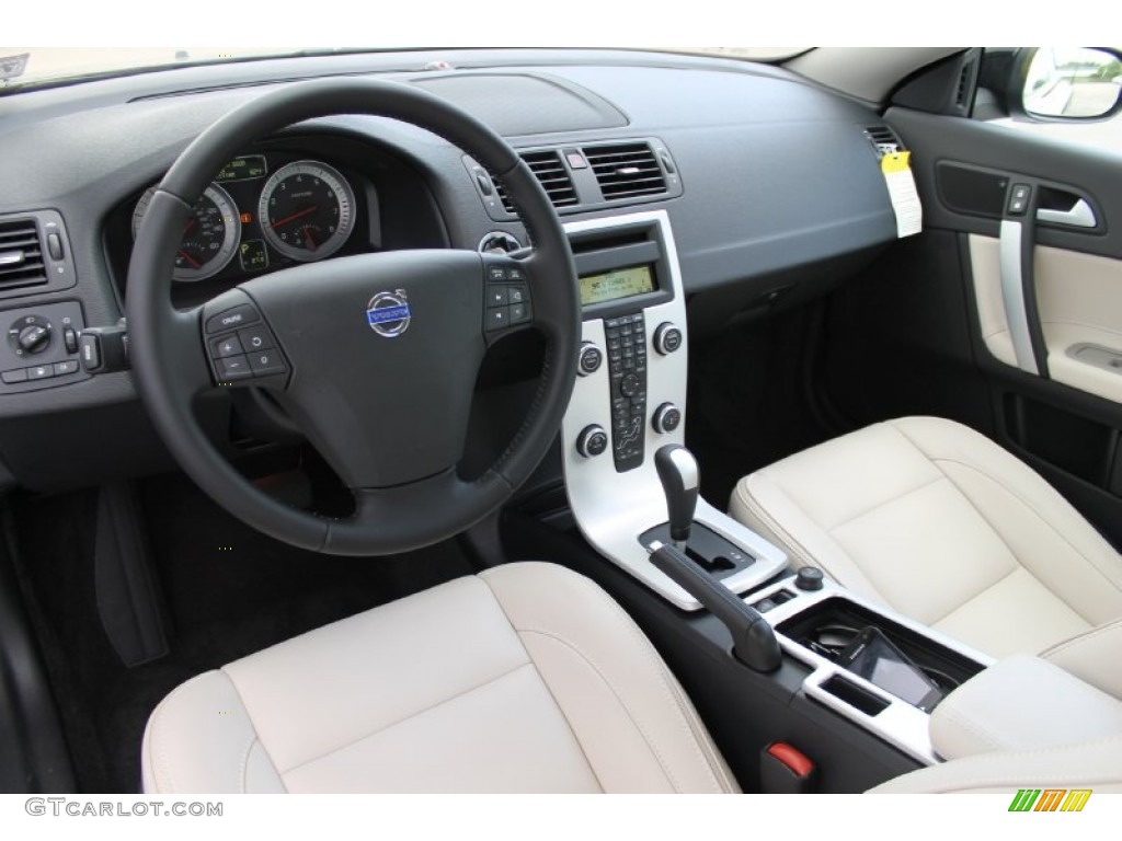 Calcite/Off Black Interior 2013 Volvo C70 T5 Photo #82712182