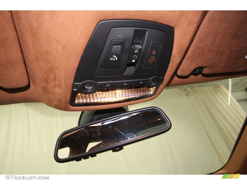 2010 BMW 7 Series 750Li Sedan Controls Photo #82712977