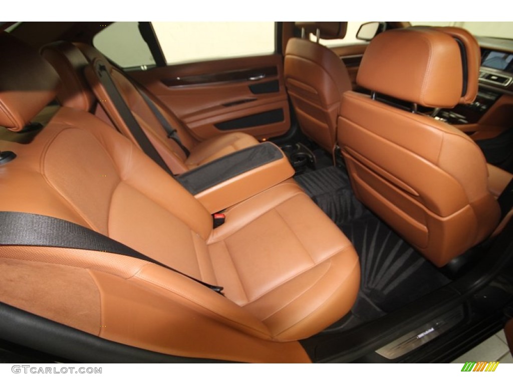 2010 BMW 7 Series 750Li Sedan Rear Seat Photo #82713399