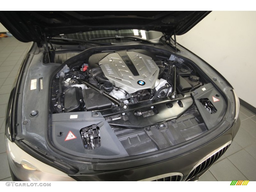 2010 BMW 7 Series 750Li Sedan 4.4 Liter DFI Twin-Turbocharged DOHC 32-Valve VVT V8 Engine Photo #82713625