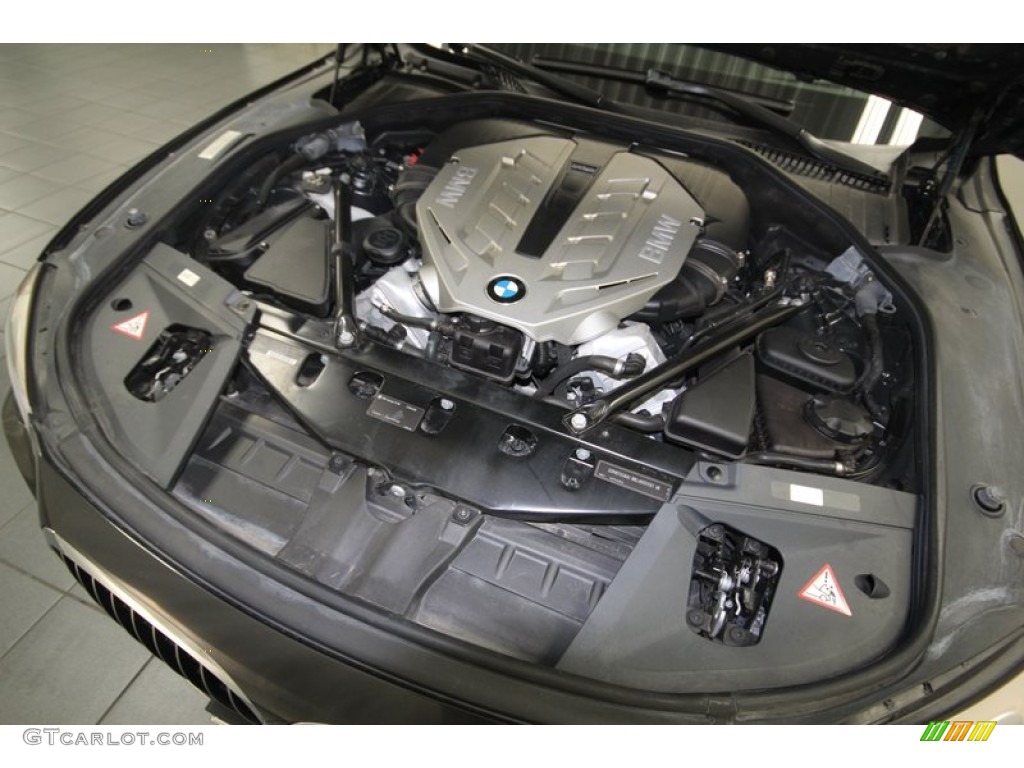 2010 BMW 7 Series 750Li Sedan 4.4 Liter DFI Twin-Turbocharged DOHC 32-Valve VVT V8 Engine Photo #82713656