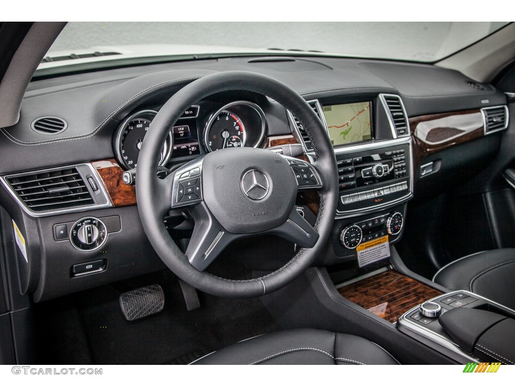 2013 Mercedes-Benz GL 550 4Matic Black Dashboard Photo #82716310