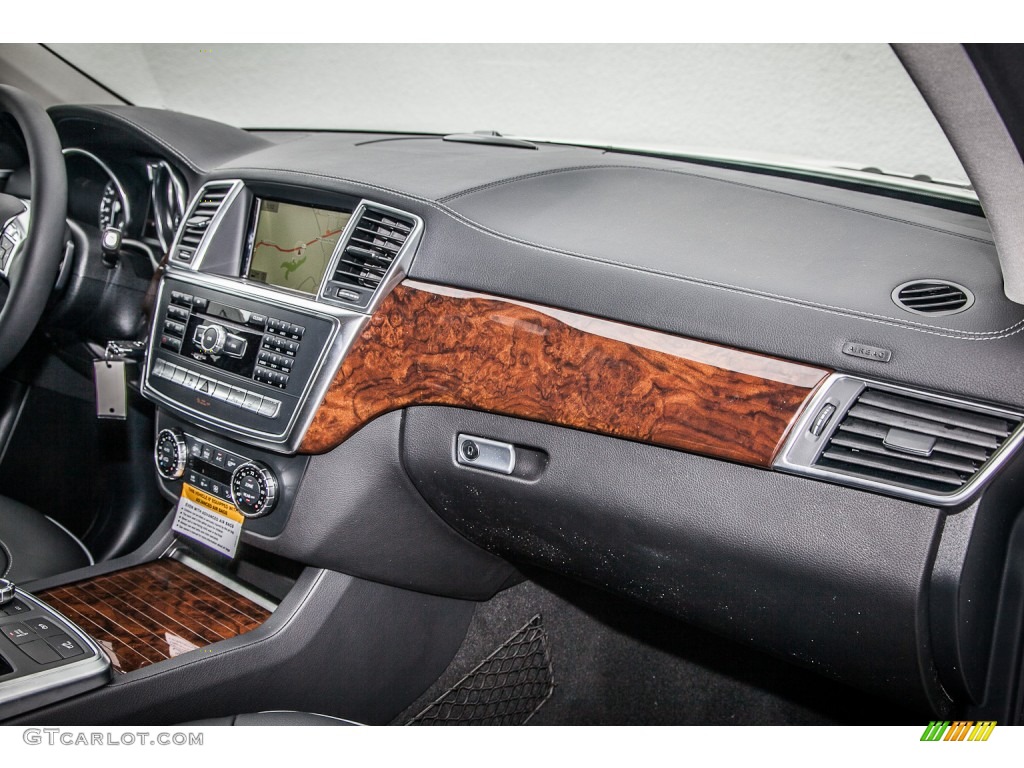 2013 Mercedes-Benz GL 550 4Matic Black Dashboard Photo #82716431