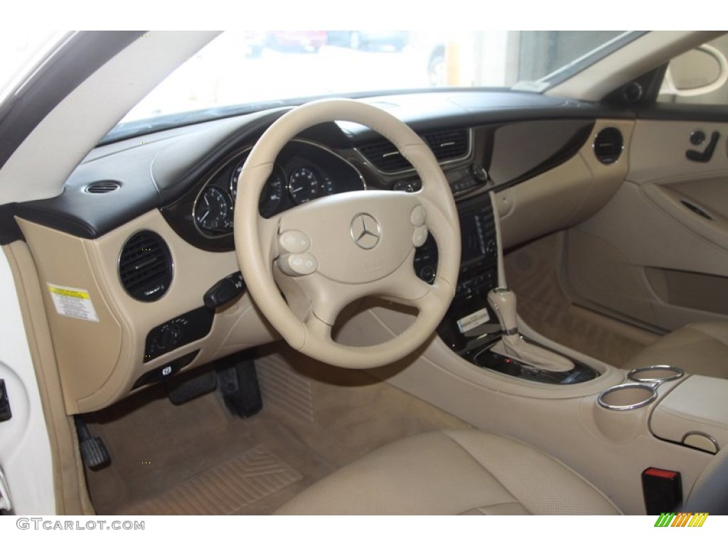 2008 CLS 550 - Arctic White / Cashmere Beige photo #19