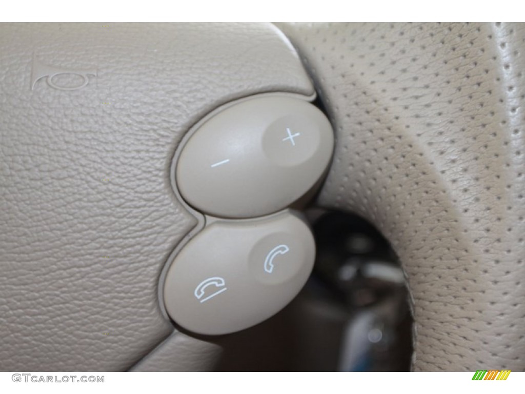 2008 CLS 550 - Arctic White / Cashmere Beige photo #42
