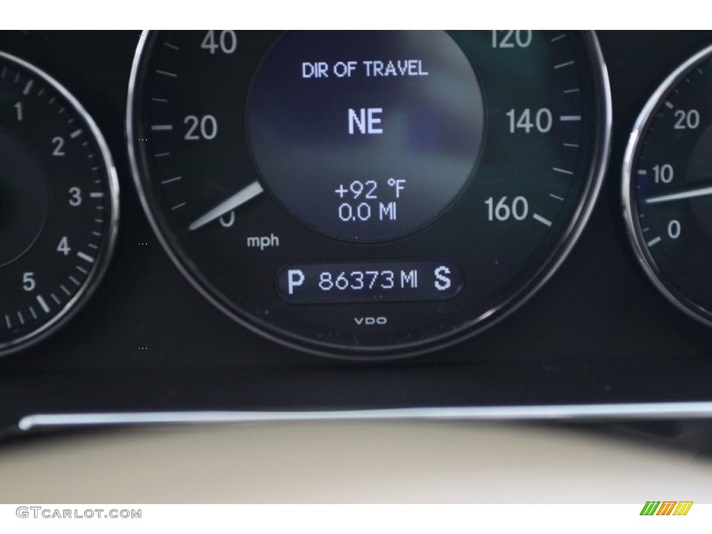2008 CLS 550 - Arctic White / Cashmere Beige photo #67