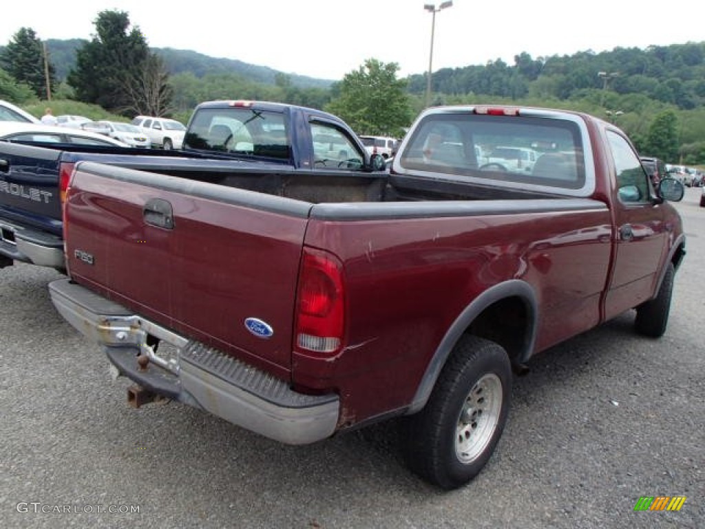 1997 F150 XL Regular Cab 4x4 - Dark Toreador Red Metallic / Medium Graphite photo #6